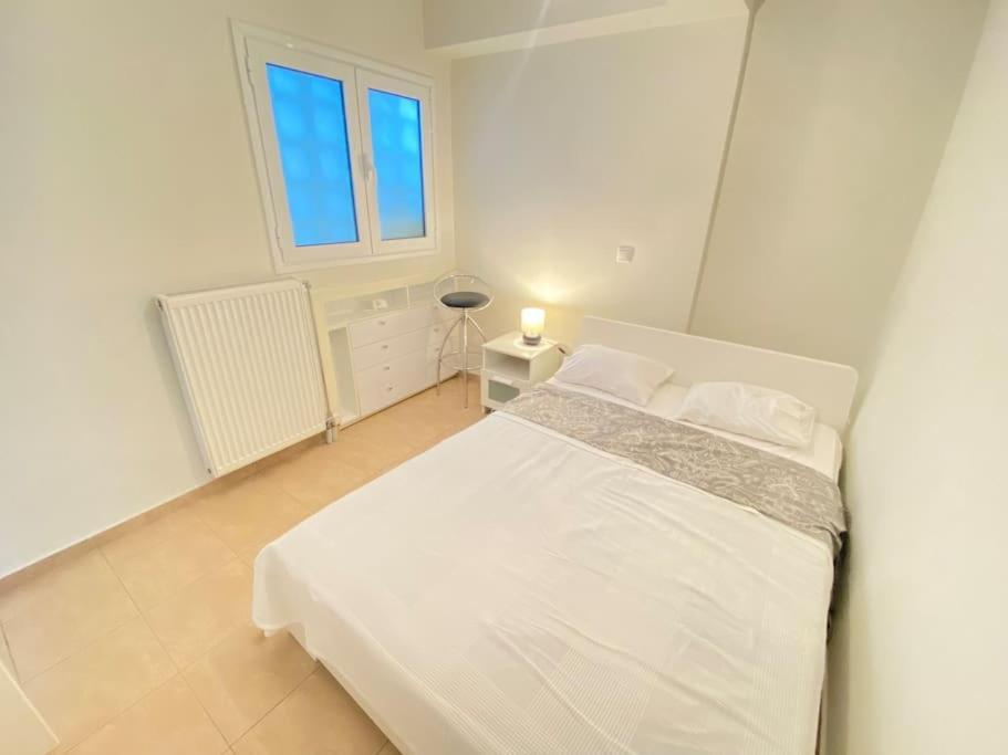 Cozy 2 Room Apartment With Garden Near Athens Air-Port Artemida  Exterior foto
